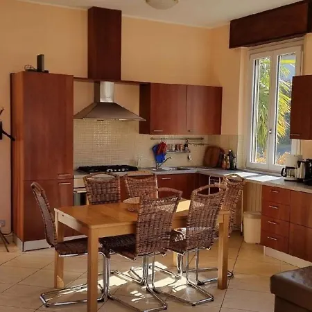 Casa Favorita Colico